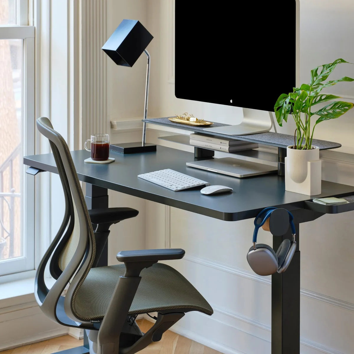Branch Duo standing desk product photo